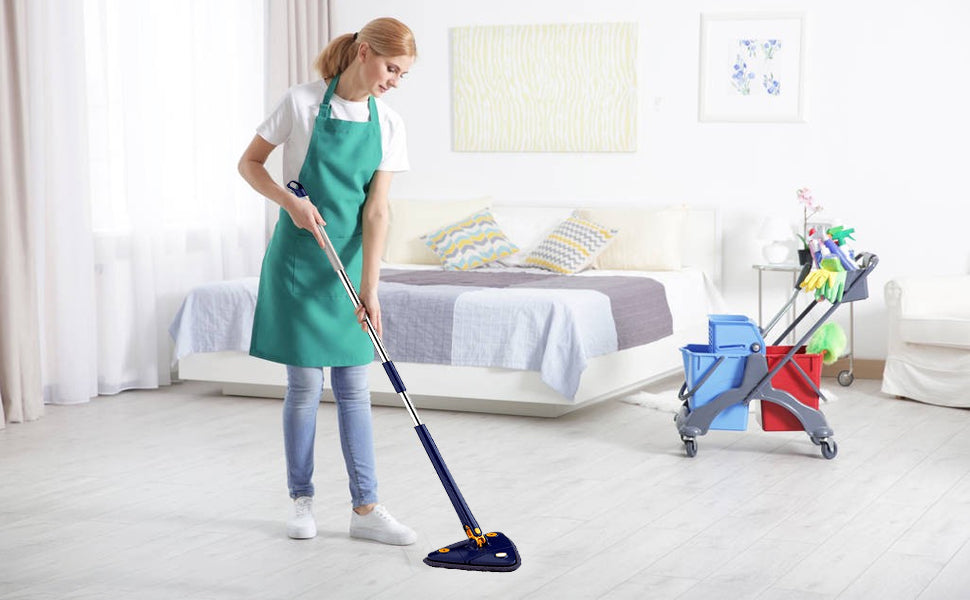 Twist n Squeeze Triangle Shape Extendable Microfiber Mop For Floor